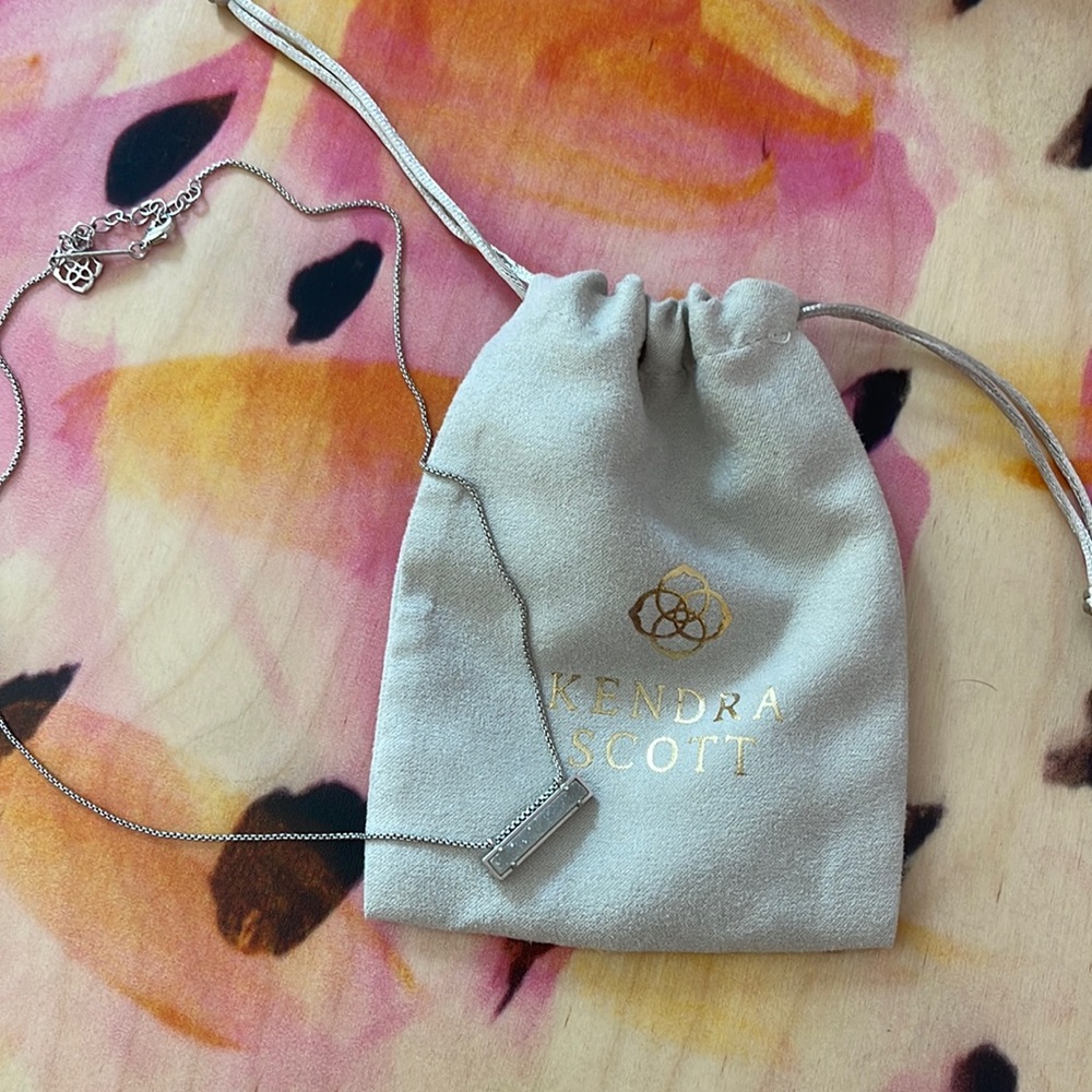 Kendra Scott necklace!
